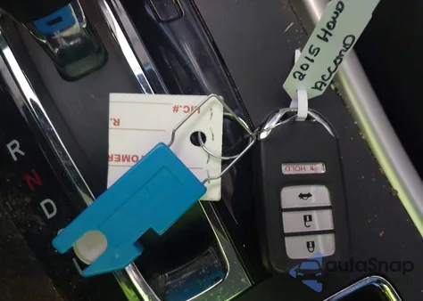 2015 Honda Accord Ex-L from USA, damaged, VIN 1HGCR2F8XFA096221